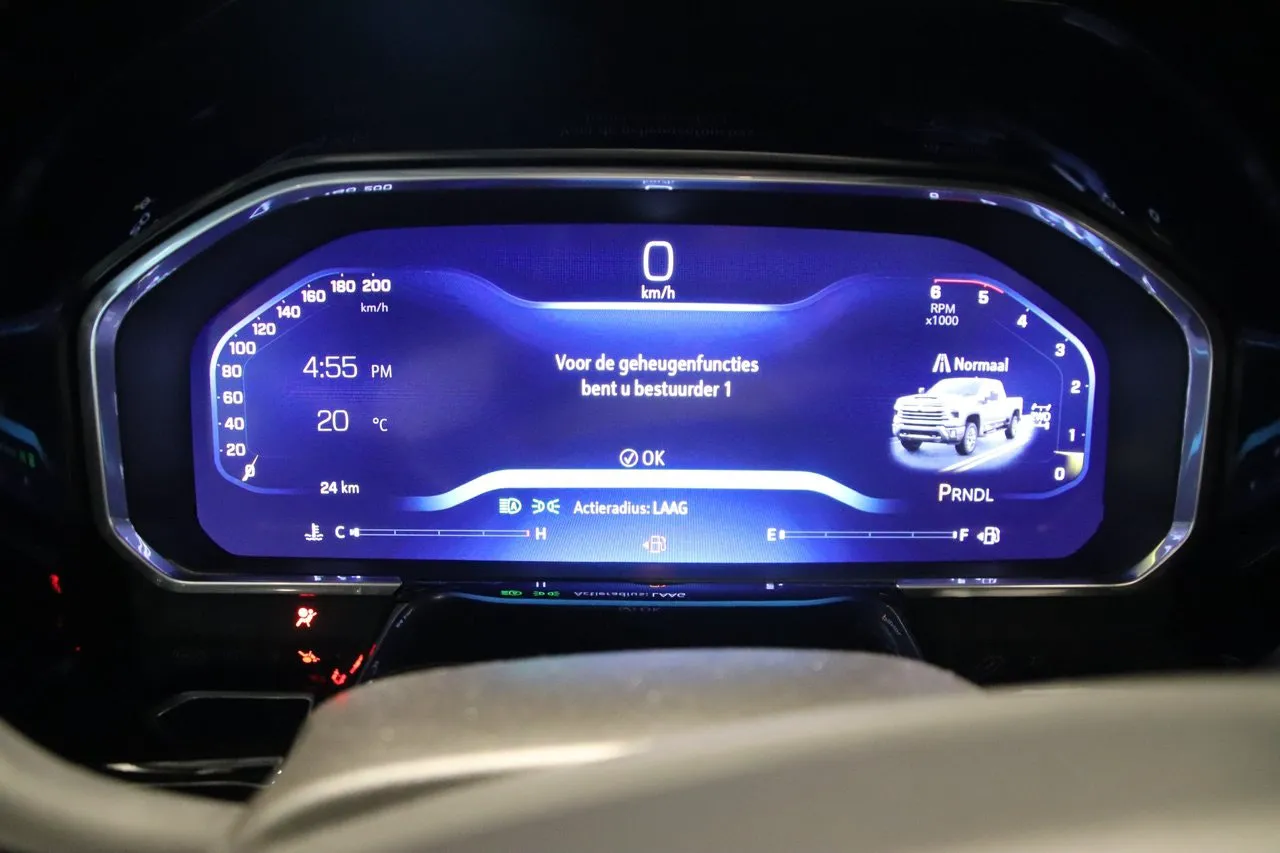 Vehicle image 20