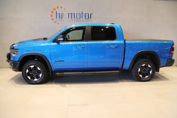 RAM 1500 Crew Cab 5.7 V8 HEMI/Flaklock/Extraljus/2 års garanti - 2022