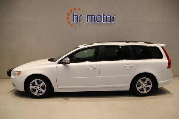Volvo V70 D5 AWD Geartronic R-Design/drag/SoV - 2011