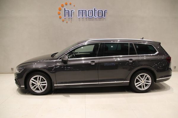 Volkswagen Passat Sportscombi 2.0 TDI GT/R-Line/2 års garanti - 2021