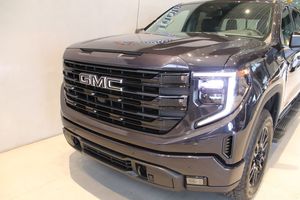 GMC Sierra bild 18