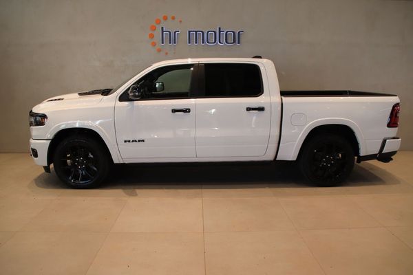 Dodge 1500 RAM Laramie Night Premium /Nya 420Hk/ Från 6,346 - 2025