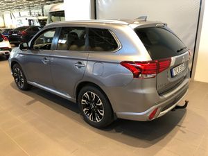 Mitsubishi Outlander bild 4