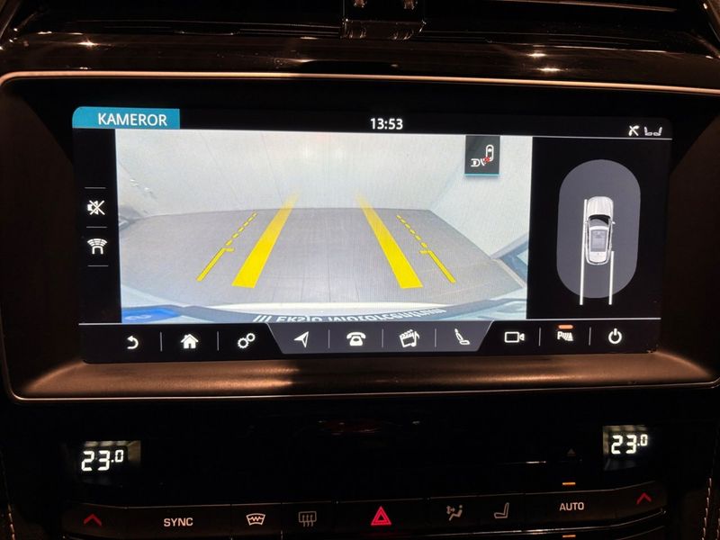 Jaguar F-Pace bild 16