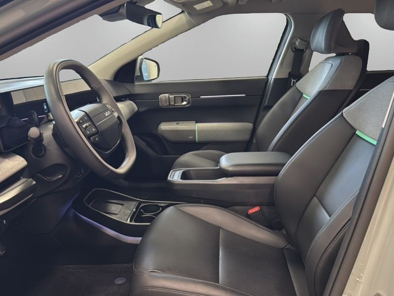 Kia EV4 bild 8