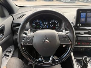 Mitsubishi Eclipse Cross bild 15