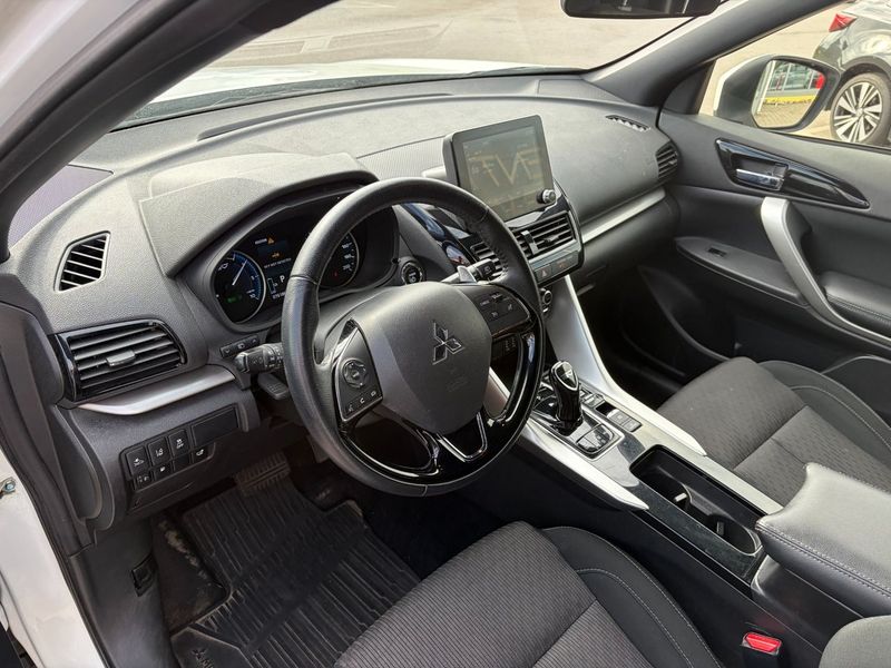 Mitsubishi Eclipse Cross bild 8