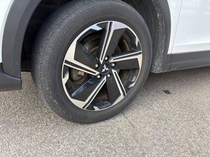 Mitsubishi Eclipse Cross bild 18