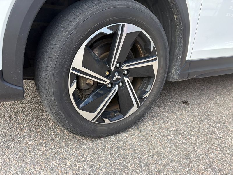 Mitsubishi Eclipse Cross bild 18