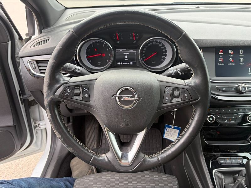 Opel Astra bild 15
