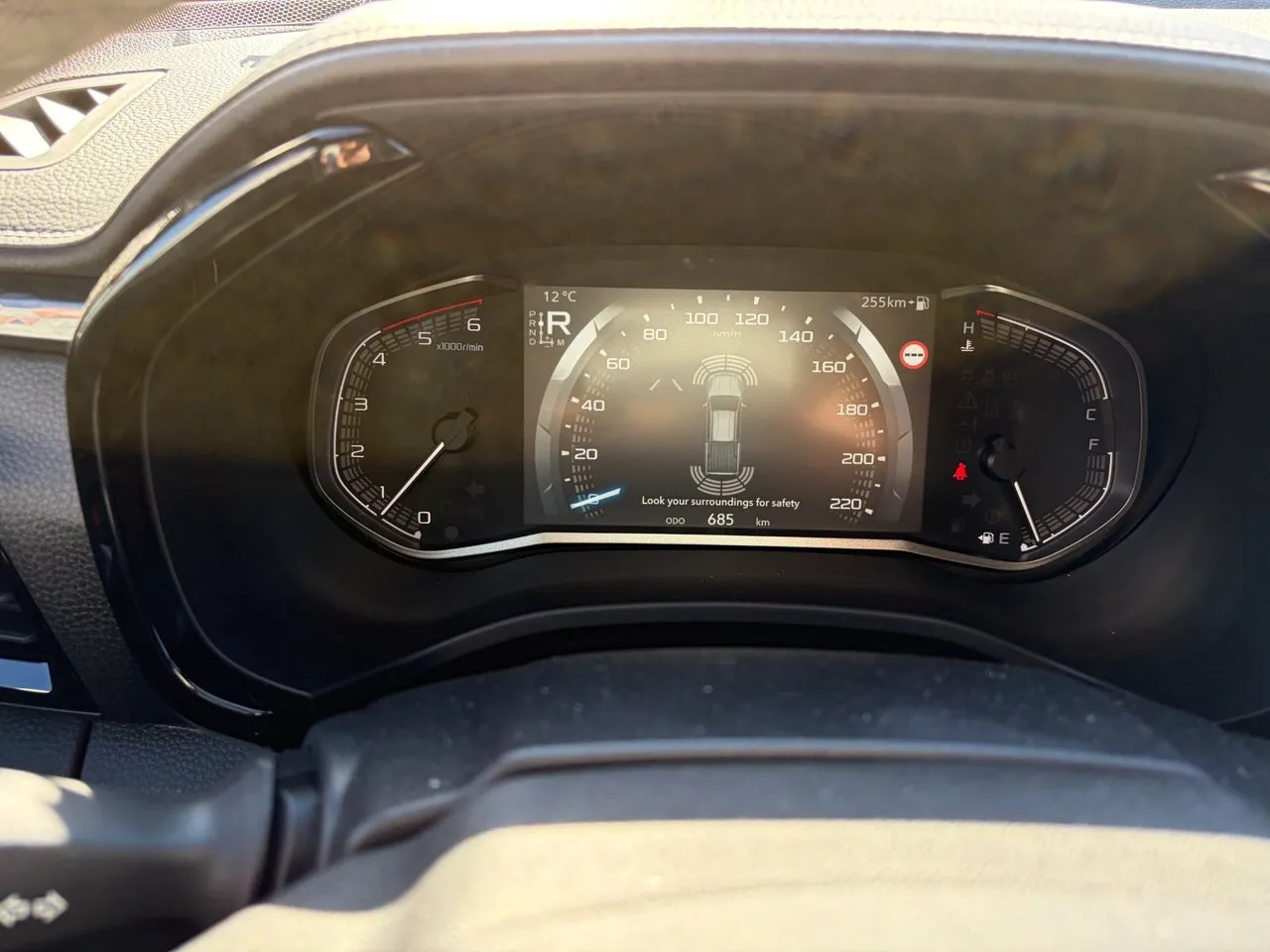 Vehicle image 9