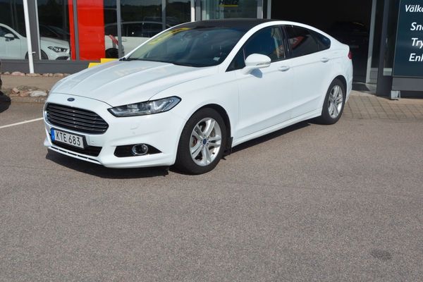 Ford Mondeo 2.0 TDCi Powershift Titanium kammrem bytt - 2015