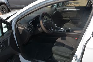 Ford Mondeo bild 9