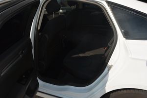 Ford Mondeo bild 8