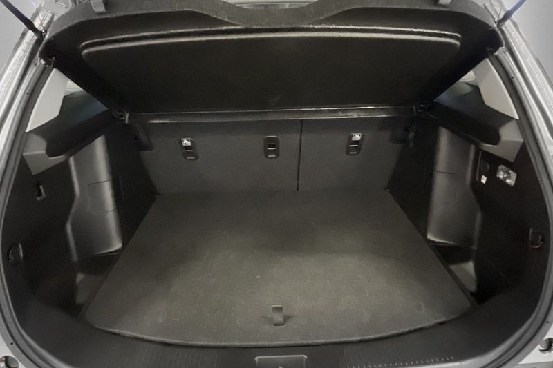Suzuki S-CROSS bild 6