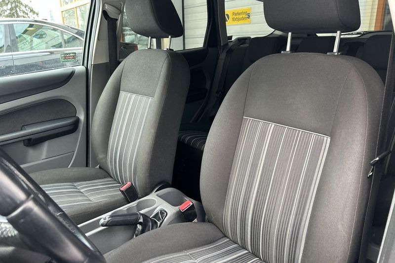 Ford Focus bild 10