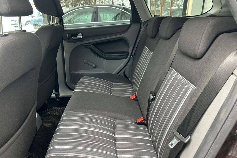 Ford Focus bild 11