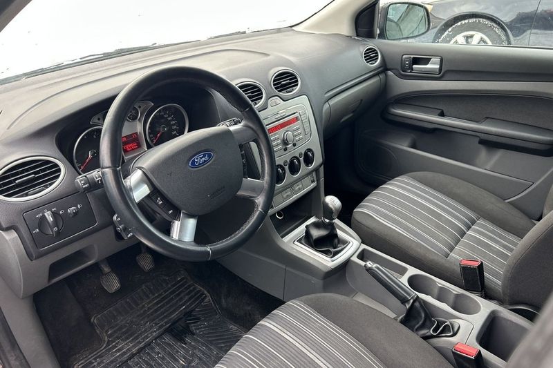 Ford Focus bild 9