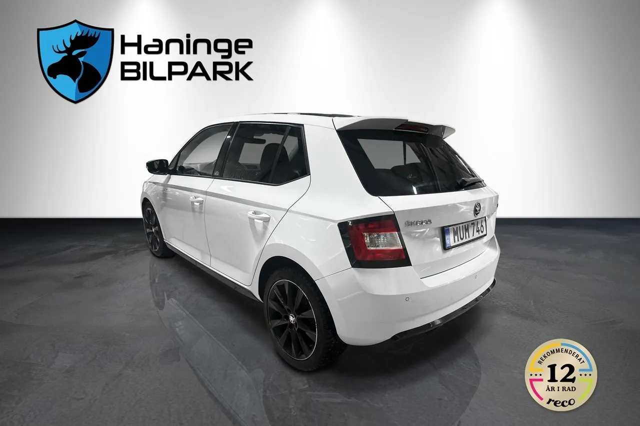 Vehicle image 8