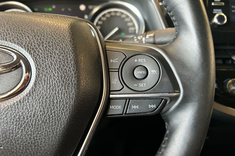 Toyota Camry bild 19