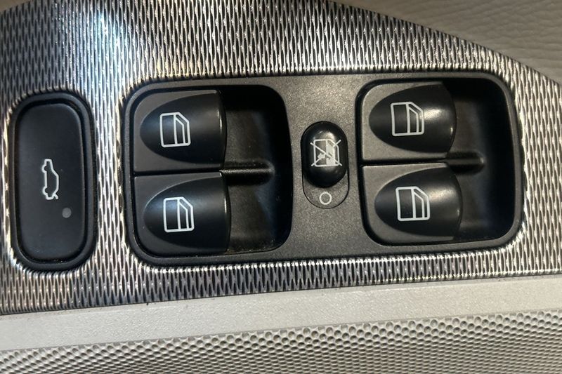 Mercedes CLK500 bild 13