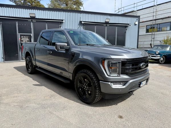 Ford F-150 SuperCrew Lariat Black 5.0 V8 4x4 - 2023