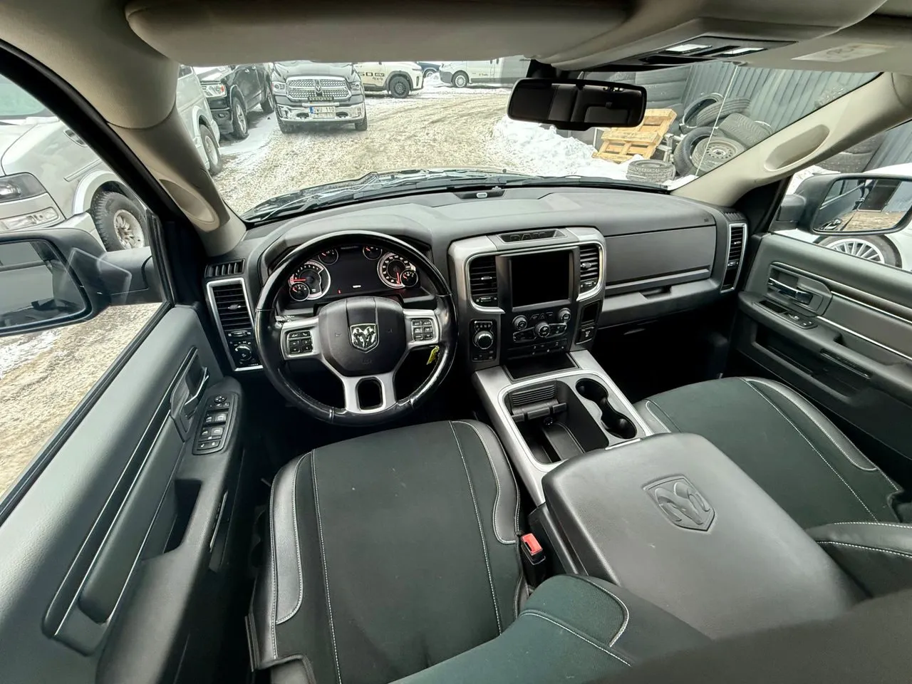 Vehicle image 8