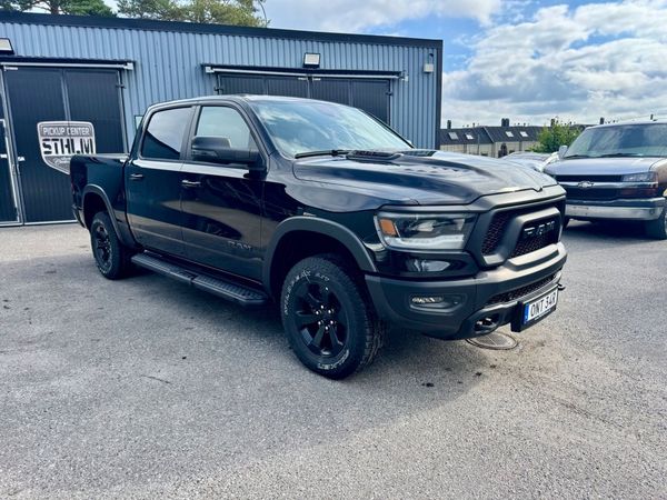 Dodge 1500 RAM Rebel Night G/T HEMI LÅG SKATT!!! - 2024