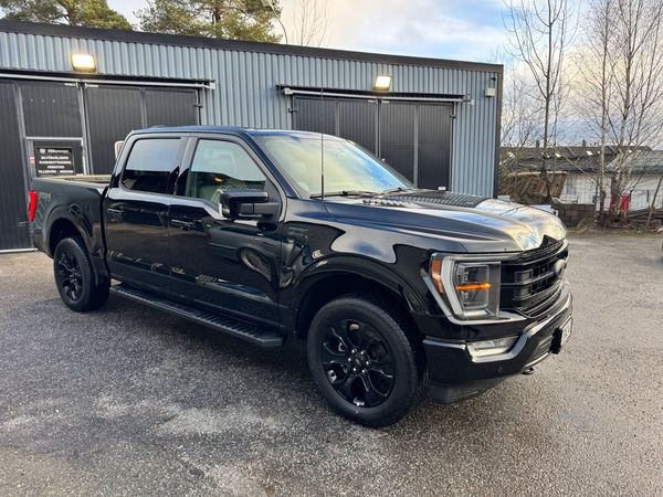 Ford F-150 SuperCrew Lariat 5.0 V8 4x4 LÅG SKATT! - 2023
