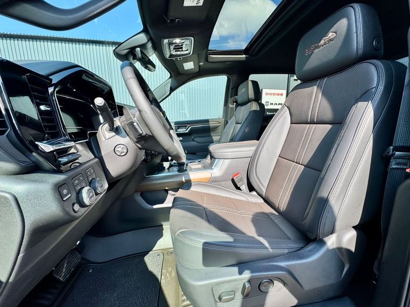 Chevrolet Silverado bild 8