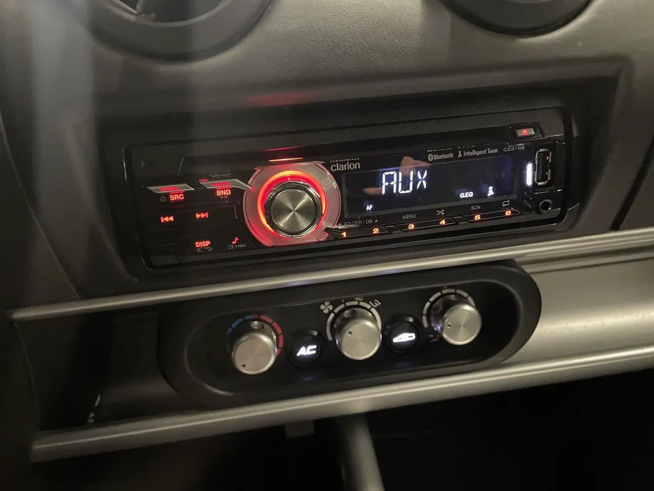 Vehicle image 20