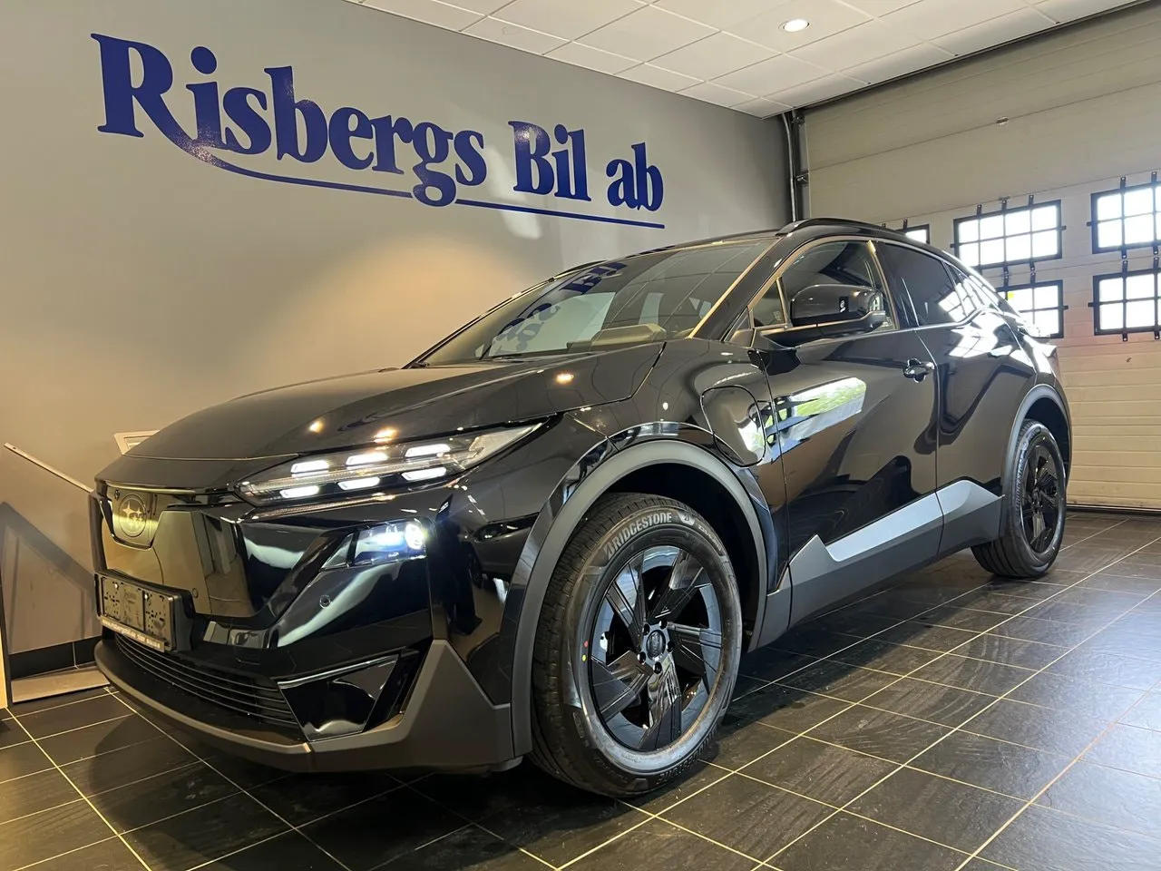 Vehicle image 1