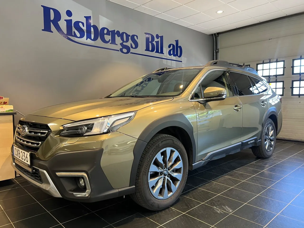 Vehicle image 1