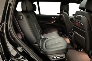 BMW X7 bild 21