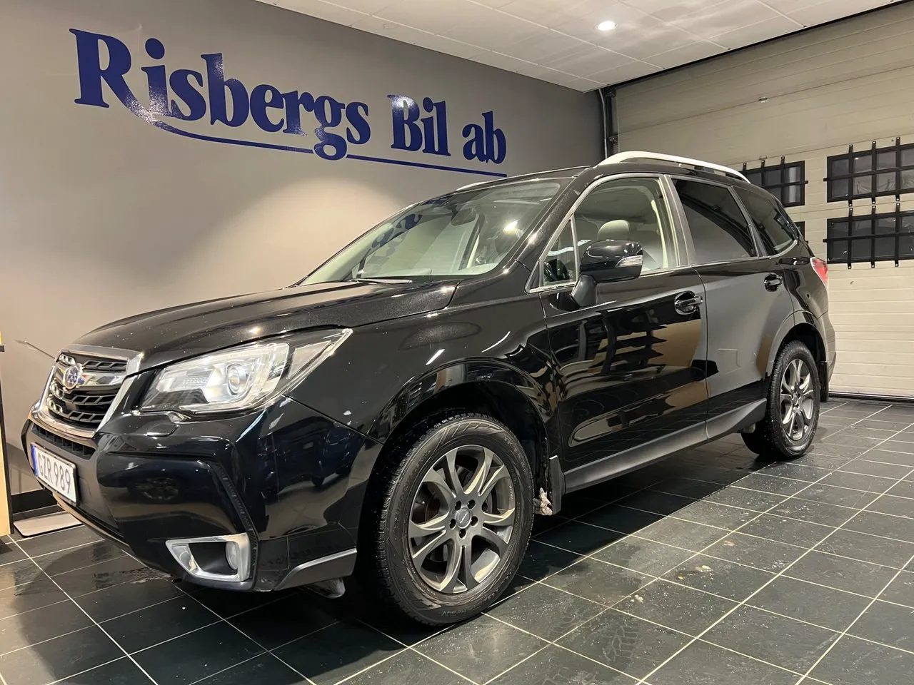 Vehicle image 1