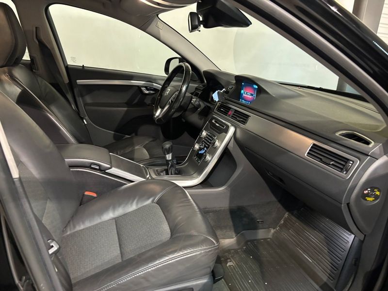 Volvo V70 bild 8