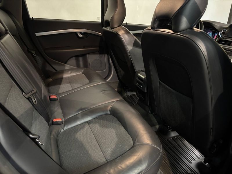 Volvo V70 bild 9