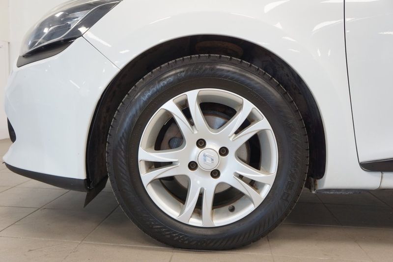 Renault Clio bild 5