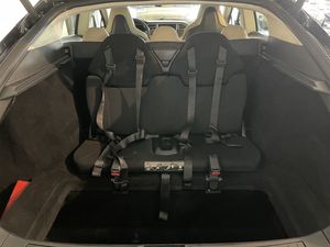 Tesla Model S bild 14