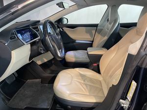 Tesla Model S bild 7