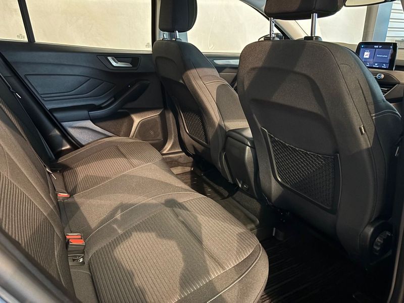 Ford Focus bild 9