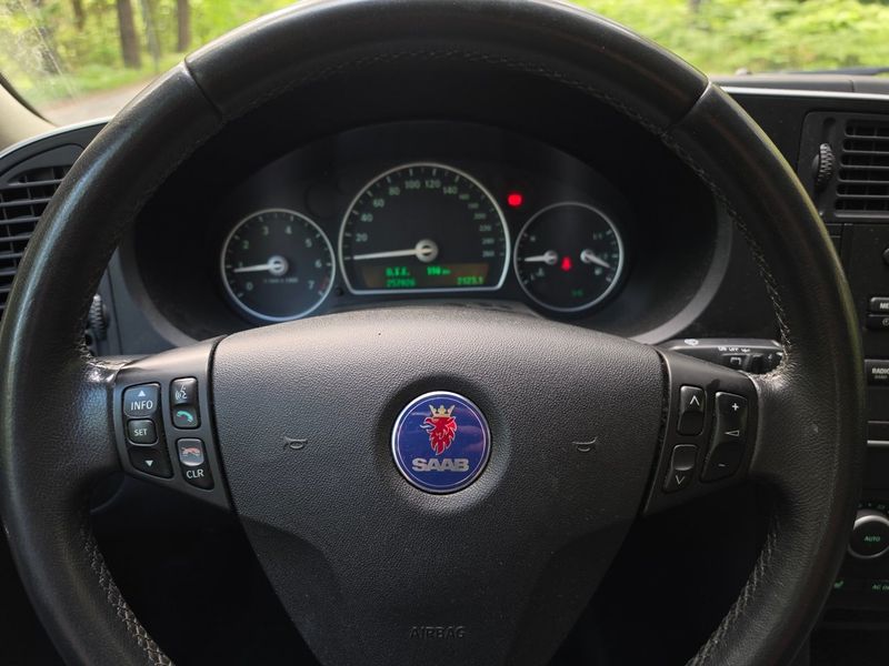 Saab 9-3 bild 8