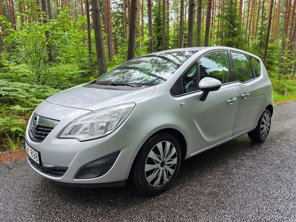 Opel Meriva 1.3 CDTI ecoFLEX Enjoy / FULLSERVAD / S+V DÄCK - 2013