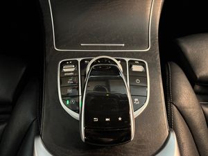 Mercedes GLC220 bild 11