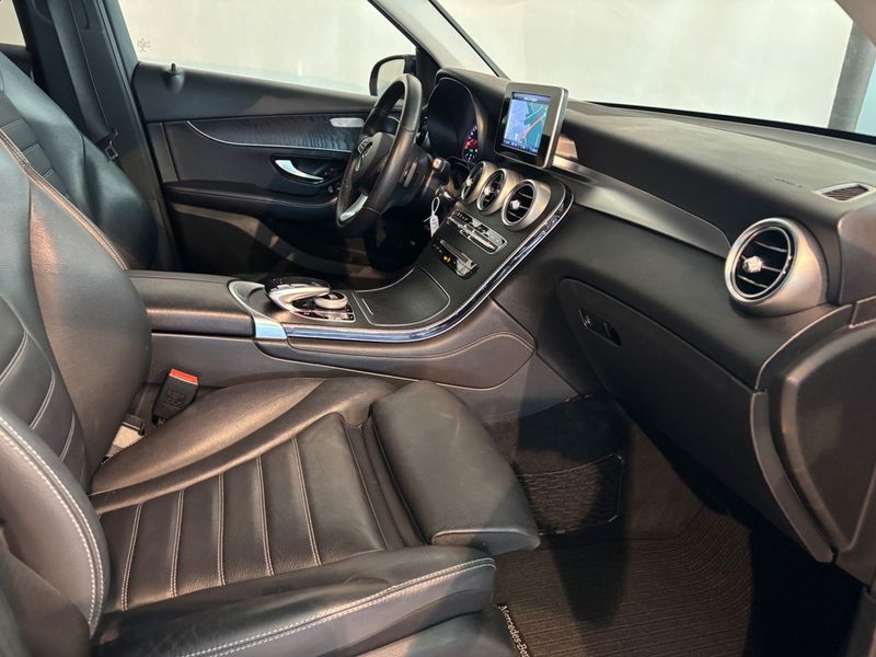 Mercedes GLC220 bild 12