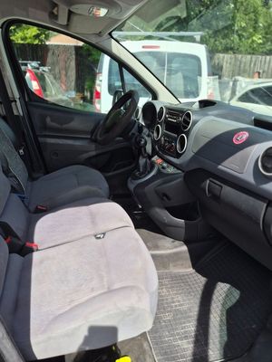 Peugeot Partner bild 17