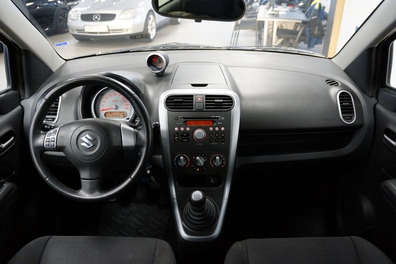 Suzuki Splash bild 6
