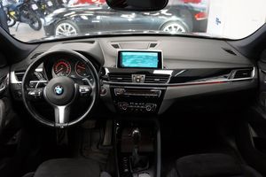 BMW X1 bild 8