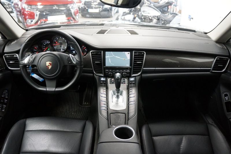 Porsche Panamera bild 8