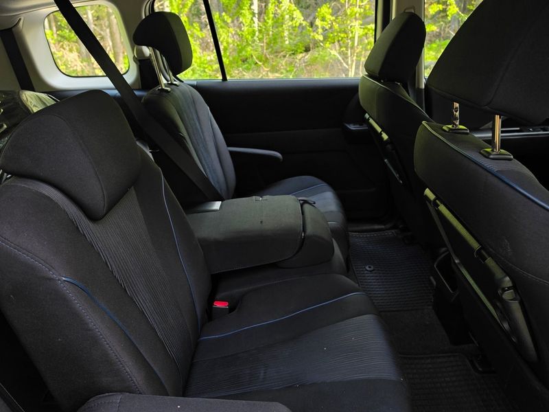 Mazda 5 bild 9